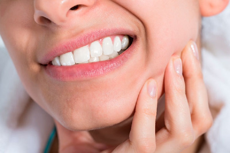 Tình trạng tẩy trắng răng bị ê buốt có thể khỏi hẳn sau 1,2 ngày nếu sức khỏe răng miệng của bạn tốt
